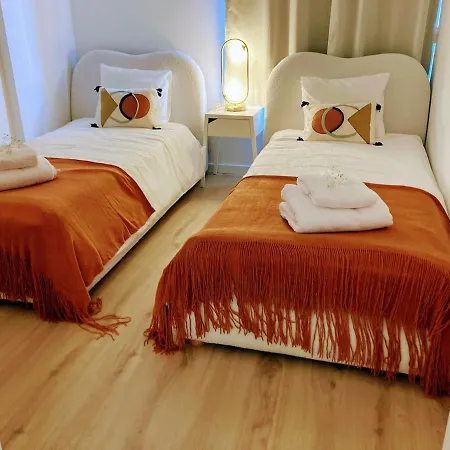Appartement T2 Moderno No Centro De - Ml - Market Tower Faro